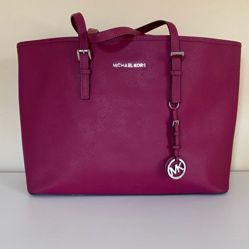 Michael Kors Large Saffiano Travel Jet Set Tote